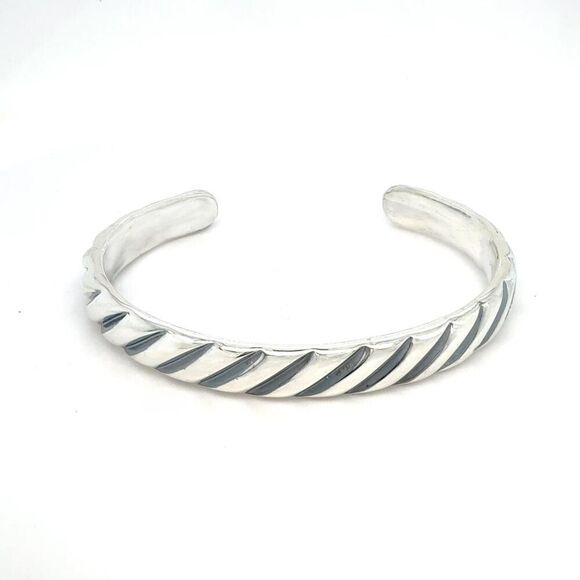 David Yurman Chevron Cuff Bracelet Size M Sterling Silver Estate DY570 - Picture 6 of 8